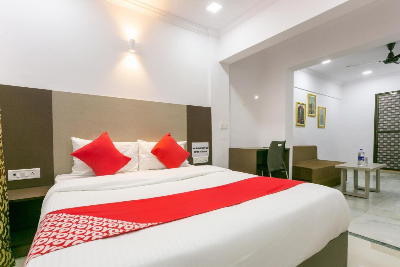Collection O 74412 Ardaas Residency Hotel Bombay Exterior foto